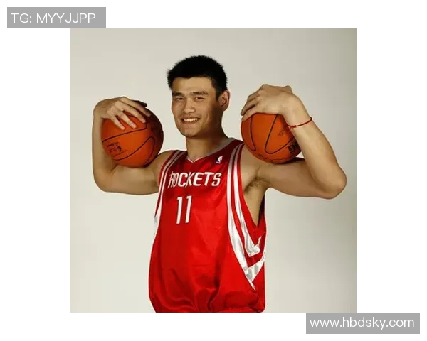 恶搞姚明的创意拍照挑战让你笑翻天的趣味瞬间大集合 恶搞姚明的创意拍照挑战让你笑翻天的趣味瞬间大集合