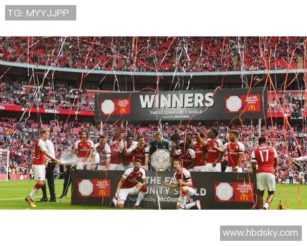 西甲激战：拜仁大胜阿森纳五球狂潮引发全场沸腾数据分析揭示精彩瞬间