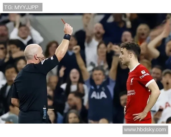 阿森纳逆转曼城夺国王杯精彩瞬间引发全场热烈欢呼