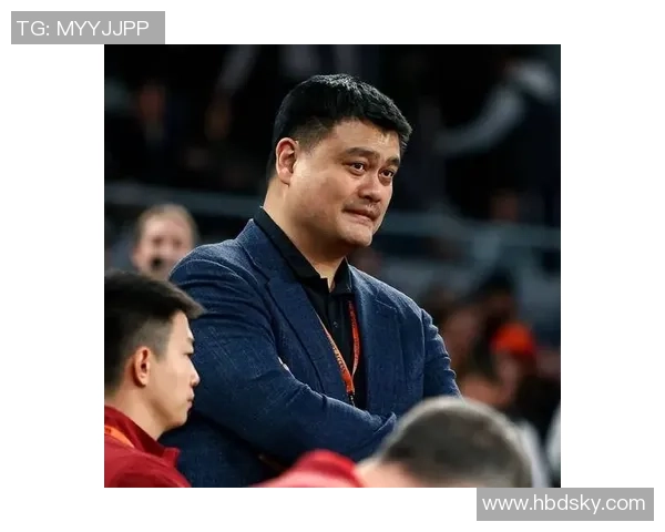 姚明笑眼神背后的故事与篮球梦想的追寻之路