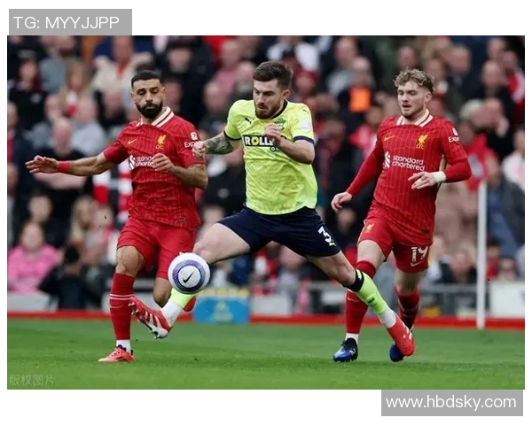 利物浦狂胜曼城五球大逆转神扑时刻点燃全场激情 利物浦狂胜曼城五球大逆转神扑时刻点燃全场激情