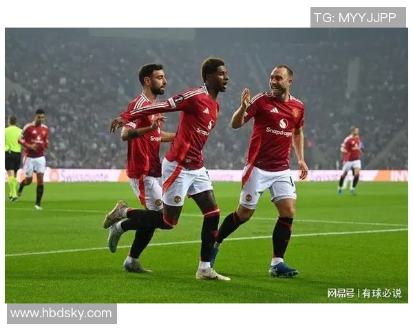 德甲激战曼联大胜波尔图全场沸腾赛后点评引发热议 德甲激战曼联大胜波尔图全场沸腾赛后点评引发热议