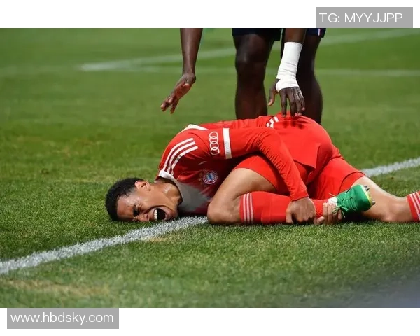 拜仁狂胜曼联五球大捷十大精彩进球瞬间回顾