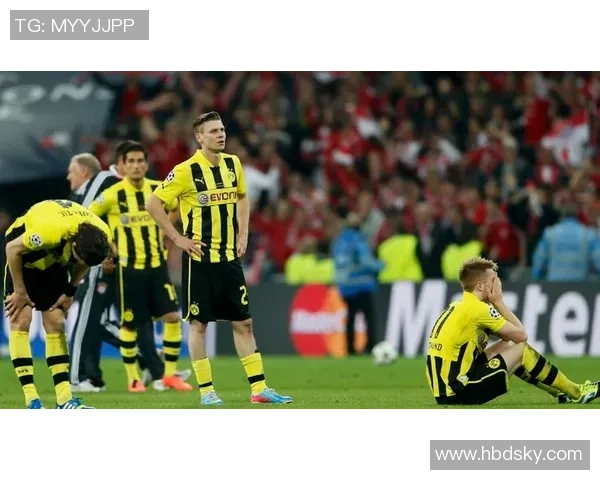 德甲激战切尔西险胜多特蒙德帽子戏法引发争议判罚热议