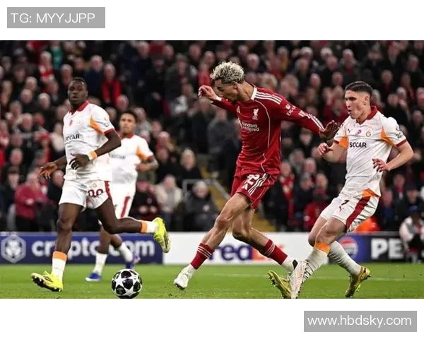 足总杯惊天逆转利物浦狂胜皇马红牌争议引发全场热议 足总杯惊天逆转利物浦狂胜皇马红牌争议引发全场热议